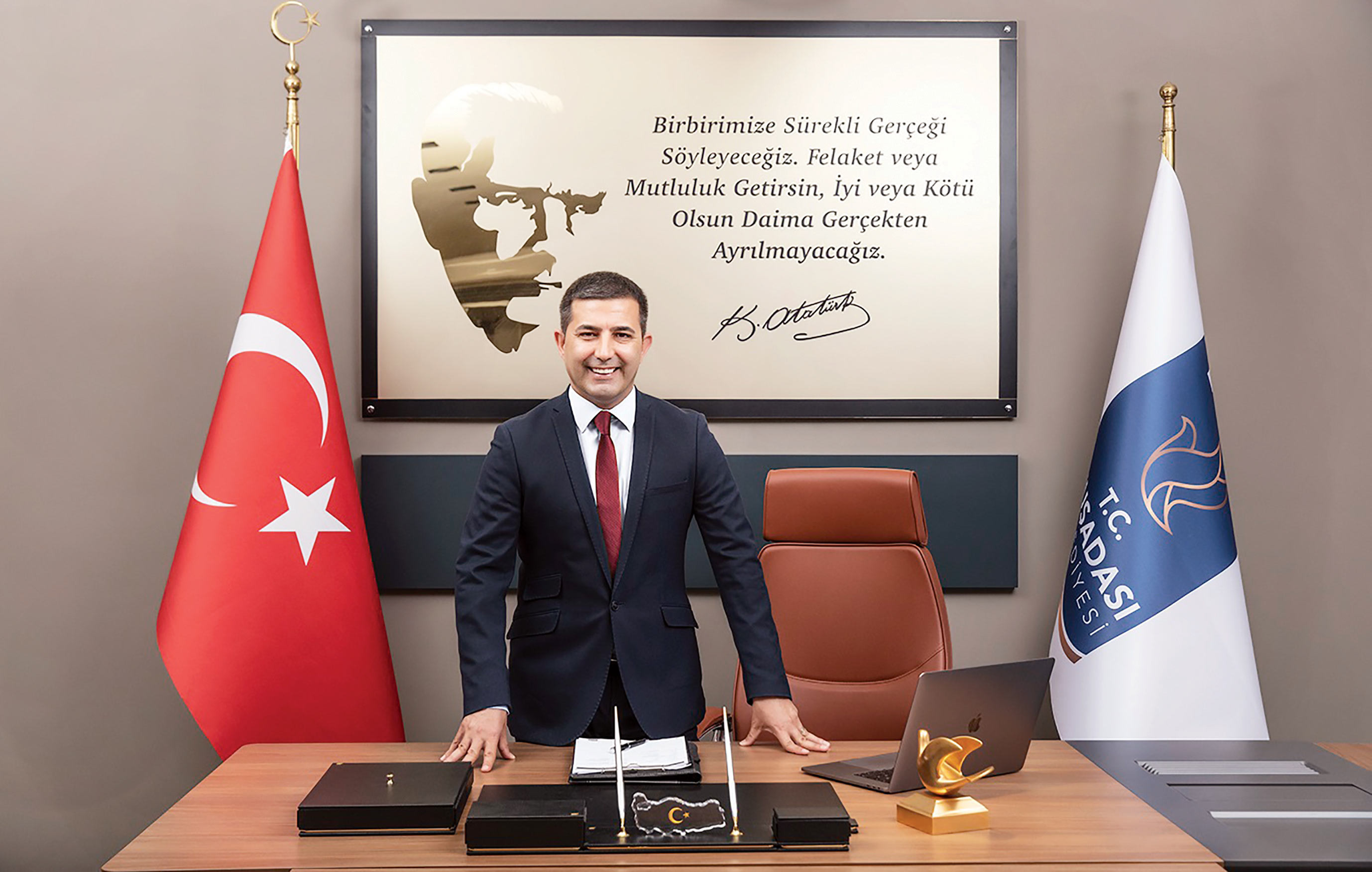 Kuşadası Belediye başkanı tutuklandı