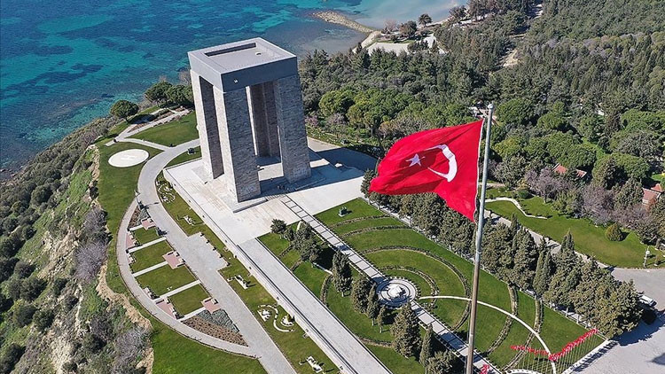 18 MART ÇANAKKALE ZAFERİ RESMİ TATİL Mİ 18 MART ÇANAKKALE ZAFERİ RESMİ TATİL Mİ