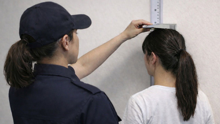 Artık hayaline kavuşabilecek: Boyunun yanlış ölçüldüğünü iddia eden genç kız davayı kazandı, işlem iptal edildi