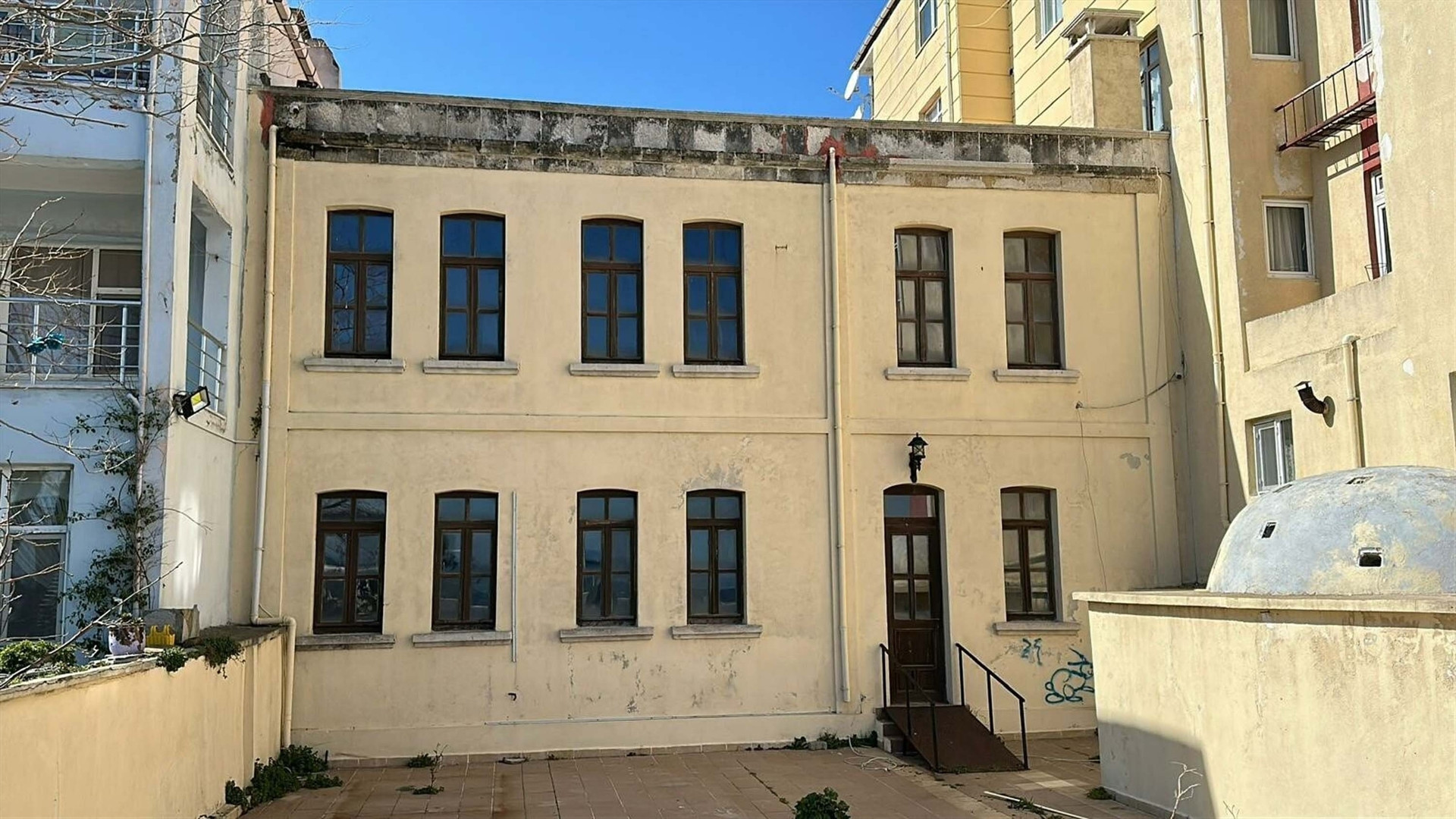 DONANMANIN ATEŞLERİ ALTINDA KALACAKLAR
