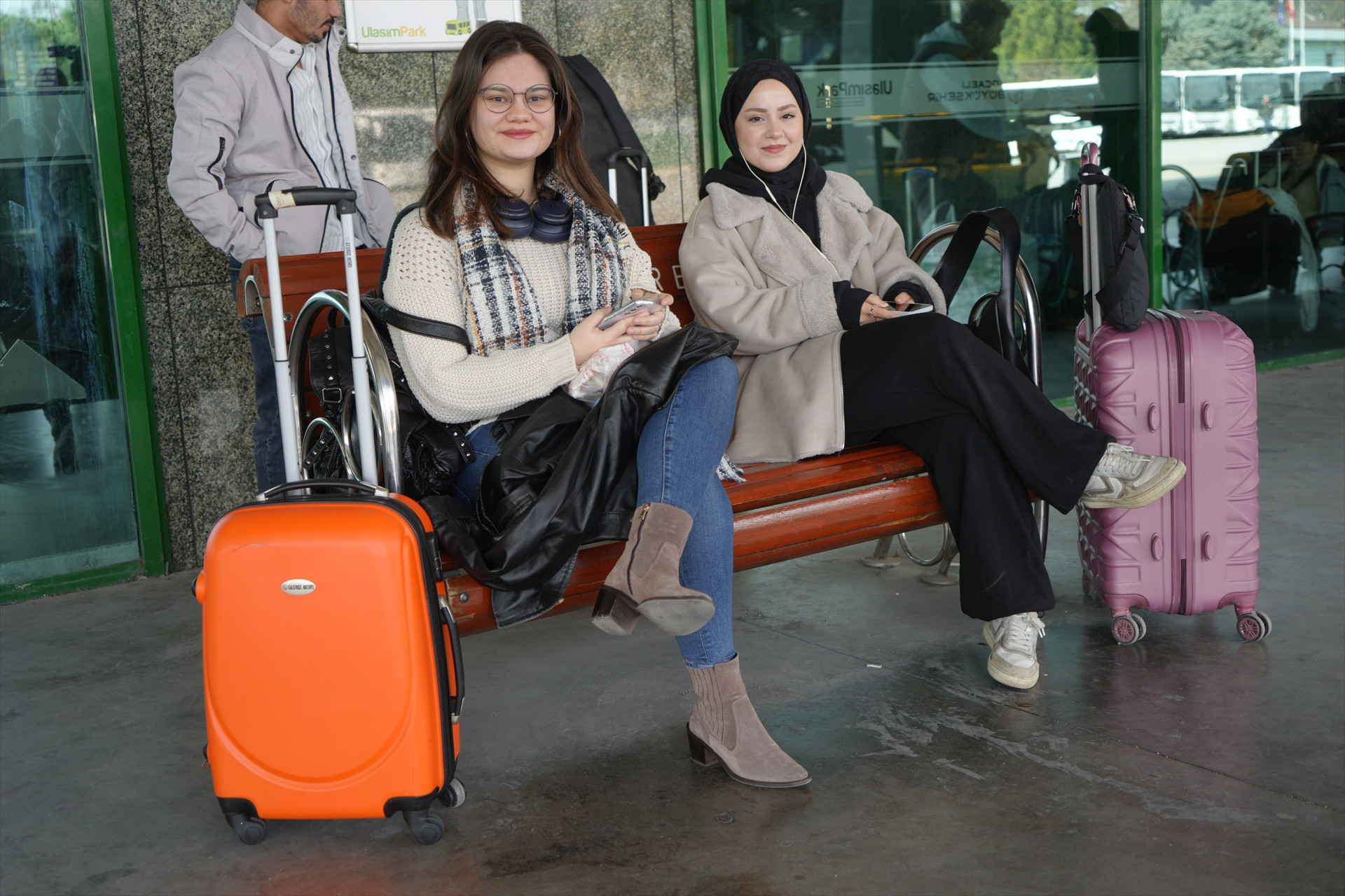 Kocaeli'de otogarda bayram tatili yoğunluğu! 'Genel olarak Doğu'ya doğru bir hareketlilik var'