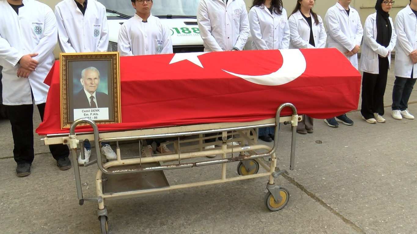 Vasiyeti yerine getirildi | Albayın cenazesi 6 yıl sonra toprağa verilecek