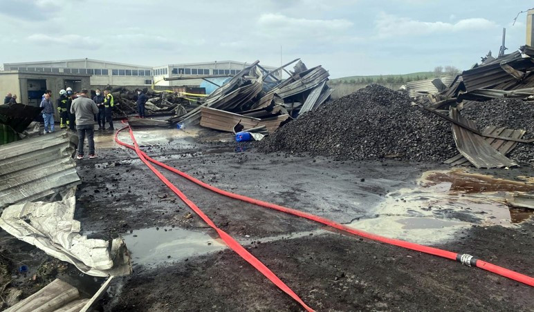 Fabrikada buhar kazanı patladı; 1 işçi yaşamını yitirdi