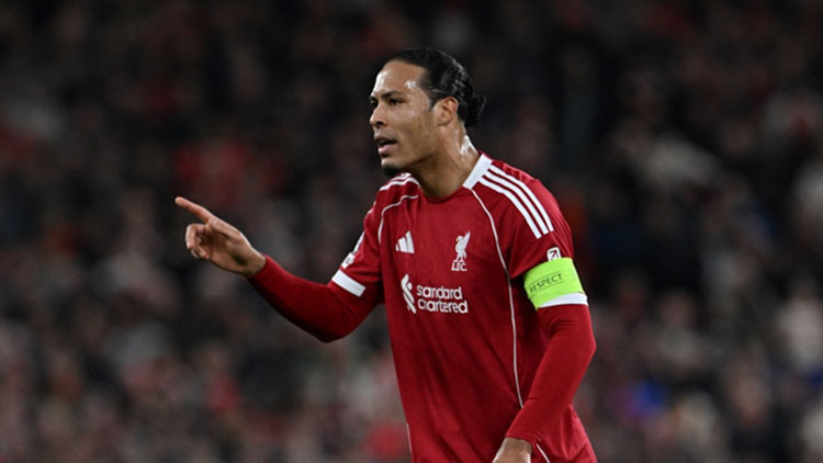 Virgil van Dijk'tan Uğurcan Çakır'a övgü!