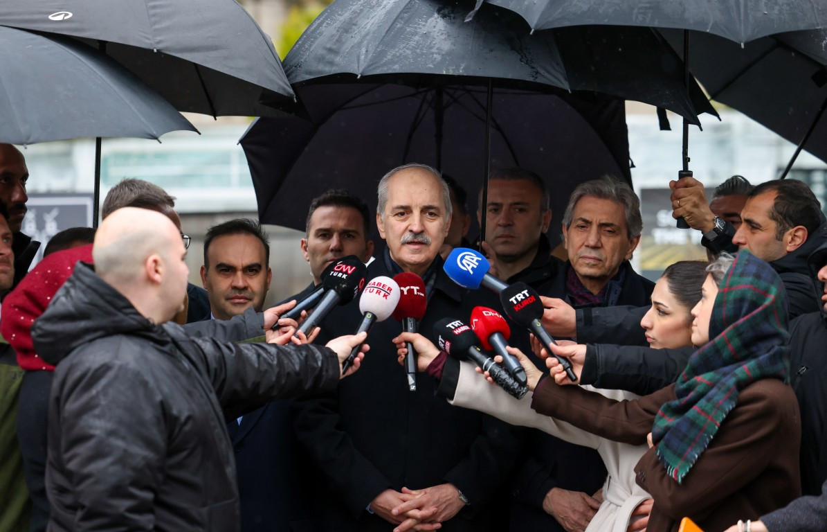 TBMM Başkanı Numan Kurtulmuş bayram namazını Ayasofya Camii'nde kıldı
