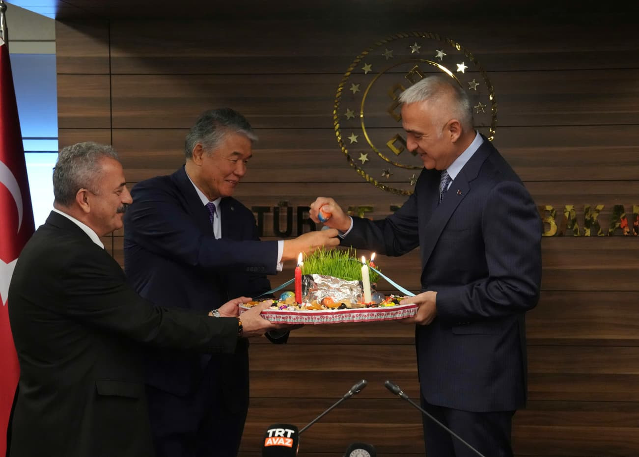 Bakan Ersoy TÜRKSOY heyetini ağırladı: Birlik sadece sözle değil kültürle yaşar