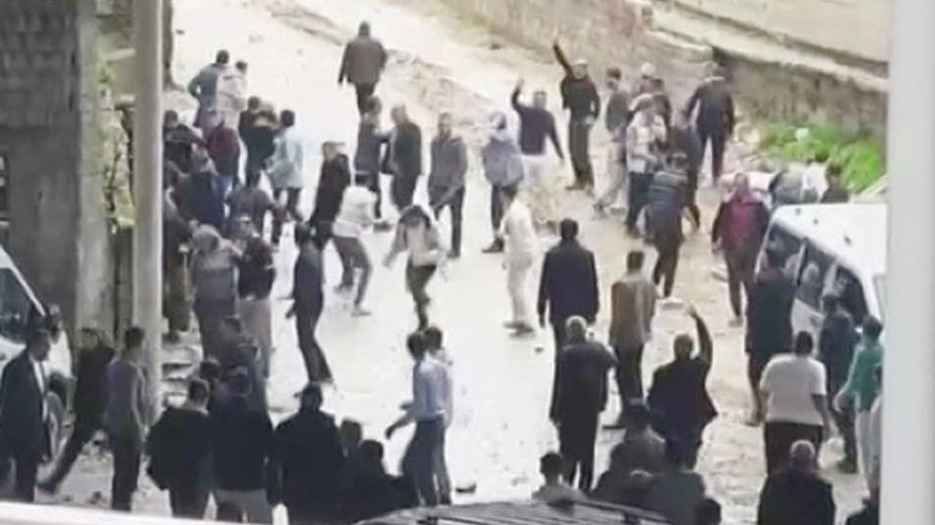 Bayram günü kanlı kavga: Çocuklar tartıştı, aileler silah çekti... 3 ölü 22 yaralı