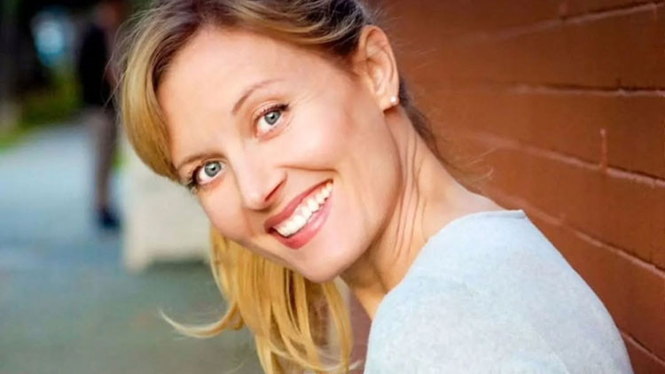 Ünlü oyuncu 51 yaşında hayatını kaybetti