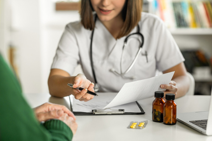 Vücutta elektrik çarpması gibi his Vücutta elektrik çarpması gibi his