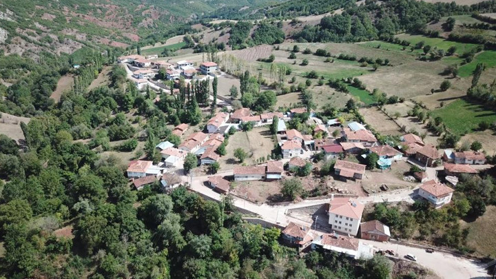 Tokat'ta belediye meclisi kararıyla tek mahalleli belde iki mahalleye bölündü