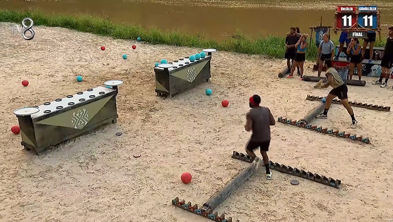 SURVİVOR ELEME ADAYI KİM OLDU, DÜN AKŞAM POTAYA KİM GİTTİ (24 Mart 2026 Son Bölüm) | Survivor son bölüm potaya kim gitti, dokunulmazlık oyununu hangi takım kazandı İşte Survivor 2026 Ünlüler Gönüllüler bu haftanın eleme adayları