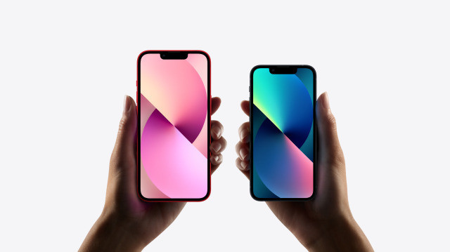İPHONE 13 SERİSİ: GELİŞMİŞ 5G DENEYİMİ İPHONE 13 SERİSİ: GELİŞMİŞ 5G DENEYİMİ