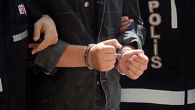 İmamoğlu çıkar amaçlı suç örgütü davasının duruşmasında görüntü çeken şüpheliye tutuklama talebi