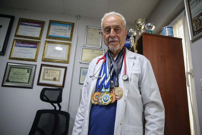 Balkanlarda bir efsane haline geldim Balkanlarda bir efsane haline geldim