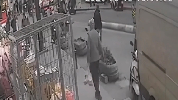 Şişli'deki dönerciye silahlı saldırı: Kardeşine ateş açtırmış