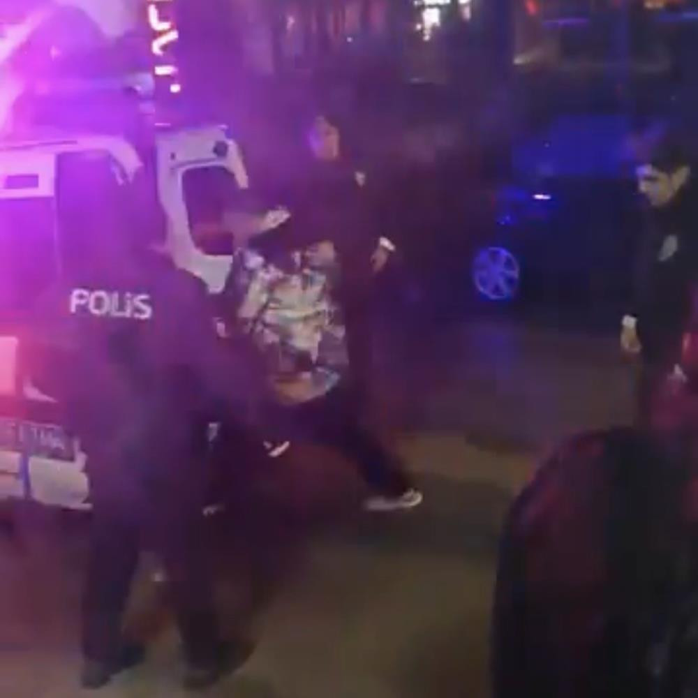 İzmir'de öğrenci yurdundaki gençleri taciz eden şahıs tutuklandı