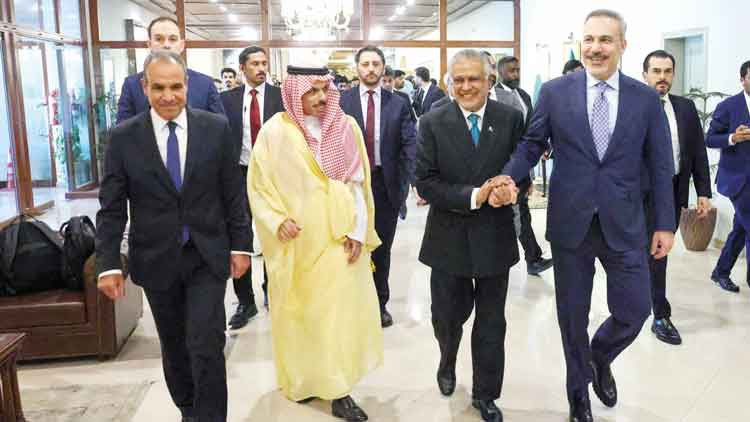 Pakistan’da barış zirvesi