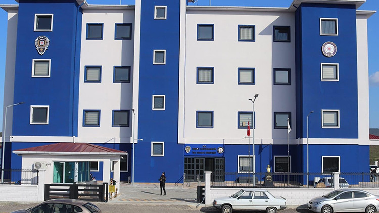 Emniyete ifade vermeye geldi, kendini ele verdi: 86 bin liralık cezayla şok oldu