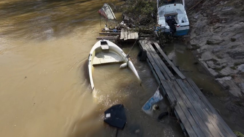 İstanbulda sağanak sonrası Boğazın rengi değişti