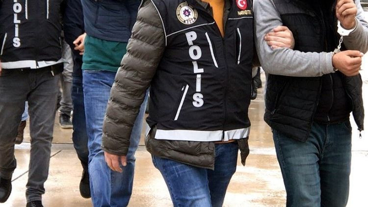 Kocaeli'de 3 kişinin öldüğü silahlı saldırıya ilişkin 6 tutuklama