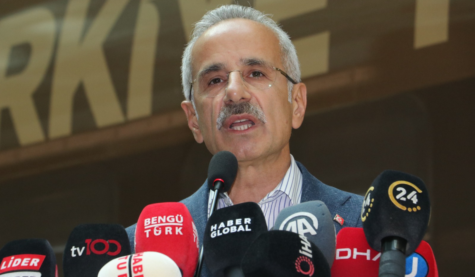 Bakan Uraloğlu'ndan Hürmüz'deki Türk gemileriyle ilgili açıklama