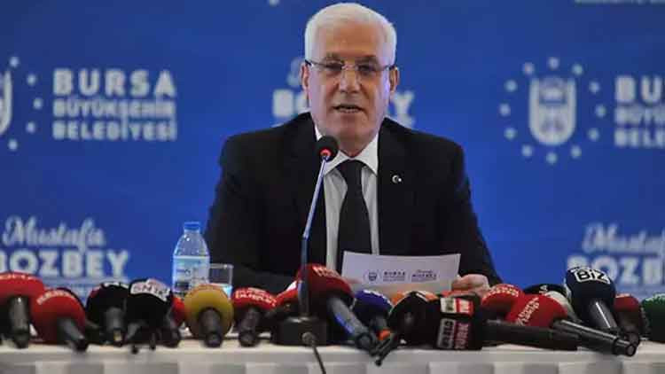 Bursa Büyükşehir Belediye Başkanı Mustafa Bozbey görevden uzaklaştırıldı