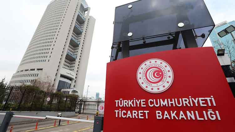 Ticaret Bakanlığı’ndan fahiş fiyat incelemesi: Zincir markette domates 50'den 250 liraya çıktı