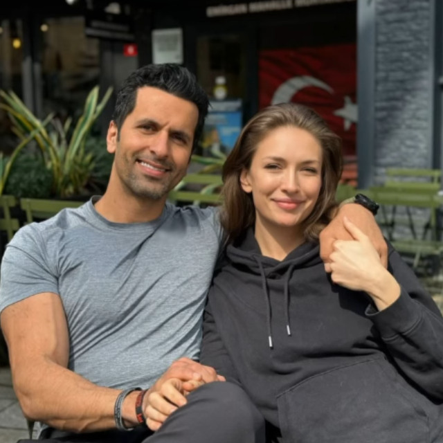 Annemden izin almış, istemiş beni