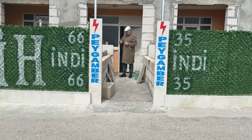  Evin duvarlarındaki yazılar için belediye harekete geçti