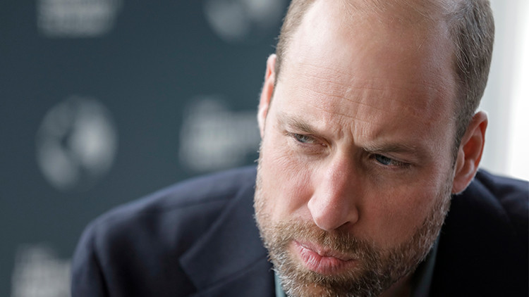 Öfkesinden korkulur... Sadece kardeşine ve karısına değil onların tarafını tutanlara da kin besliyor!