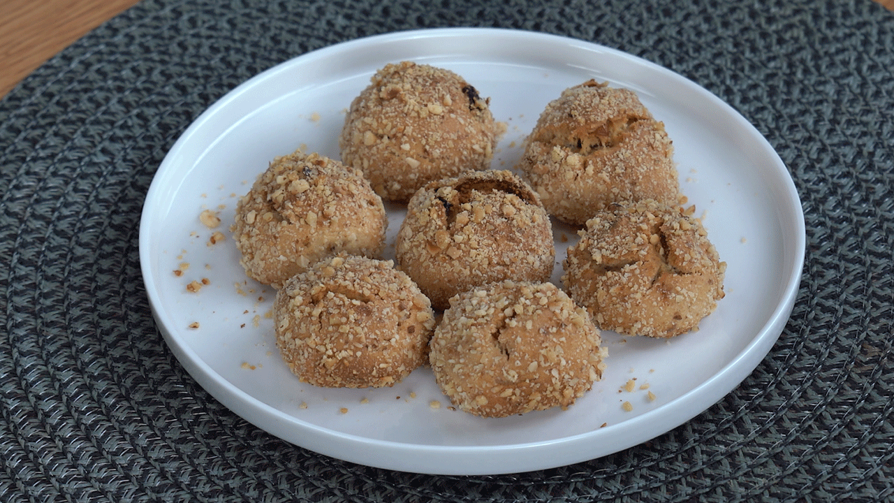 Kuruyemişli atom kurabiye tarifi (Videolu)