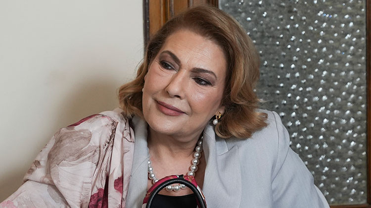 Usta oyuncu Zeynep Eronat, Eşref Rüya'da!