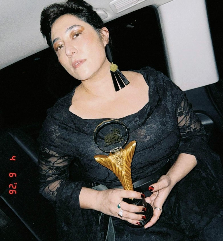 Ödül töreninde ortaya çıktılar... İlk kez yan yana