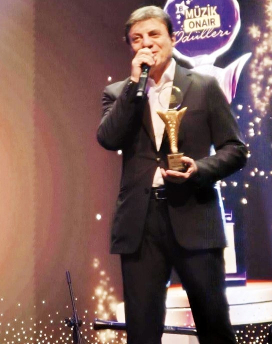 Ödül töreninde ortaya çıktılar... İlk kez yan yana