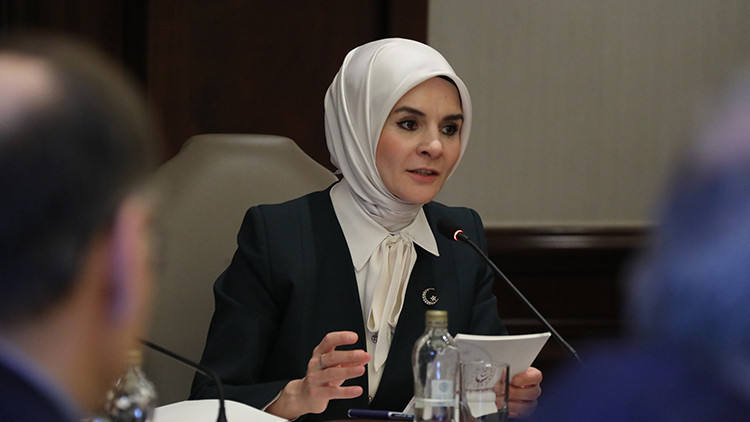 Bakan Göktaş: Oyunları kapatmak, toptan yasaklamak gibi bir gündemimiz yok