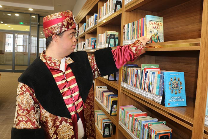  Babasının yönlendirmesiyle geliştirdi Hiçbir şeyi unutmuyor