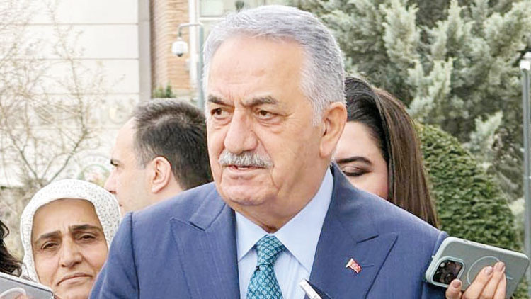 Hayati Yazıcı: Takıntılı hale geldi