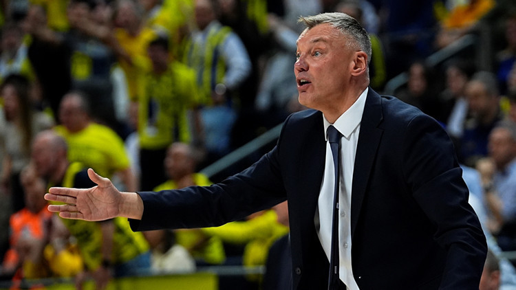 Sarunas Jasikevicius: 'Takımın savaşma ruhundan memnunum'