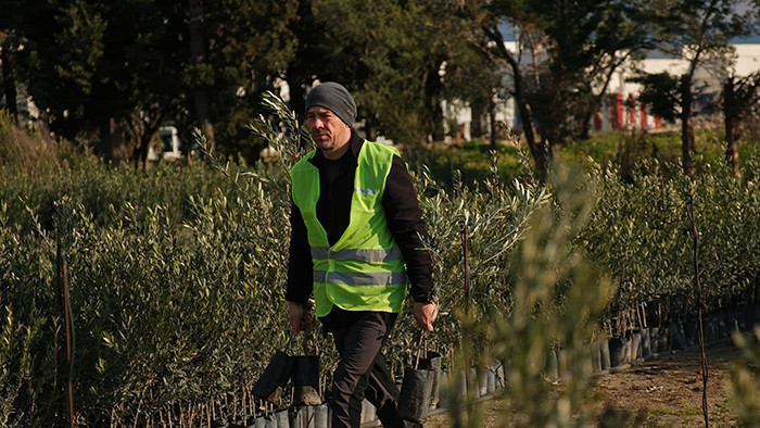  Belgesele de konu oldu Gönüllü olarak köy köy geziyor | Birilerinin bunu yapması gerekiyordu