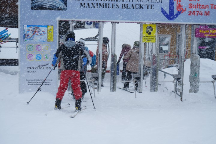  Kayak merkezinde sezon 30 Nisana kadar uzadı
