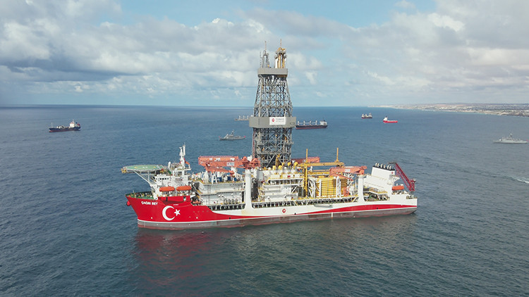 Çağrı Bey Sondaj Gemisi, CURAD-1 kuyusuna doğru yola çıktı