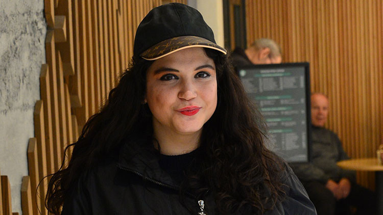 Feyza Civelek: Çalışmaktan yorulmam