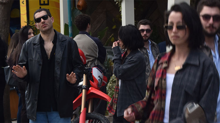 Uraz Kaygılaroğlu kız arkadaşıyla görüntülendi! 'Özel hayatı konuşmam'