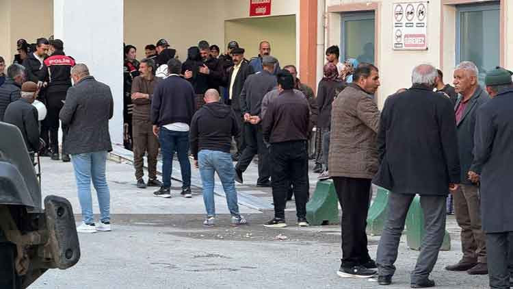 İki aile arasında silahlı kavgaya ilişkin 9 kişi tutuklandı