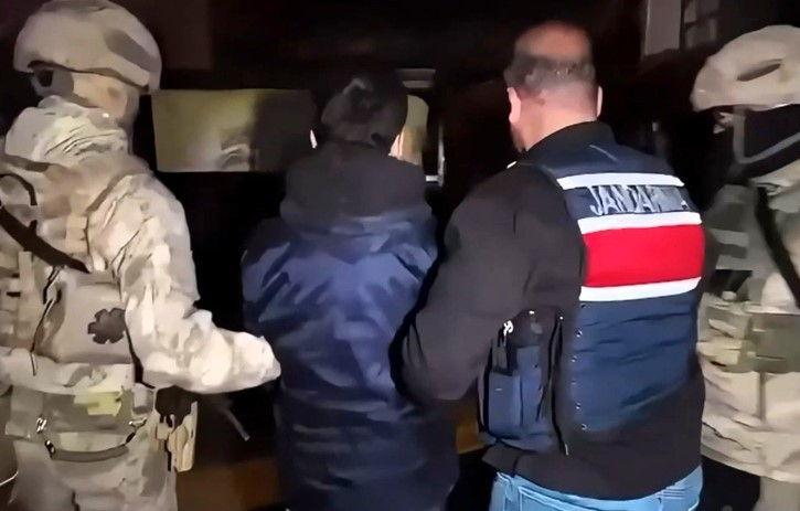 Faaliyetleri deşifre oldu... Osmaniye'de jandarmadan DEAŞ operasyonu: 6 gözaltı