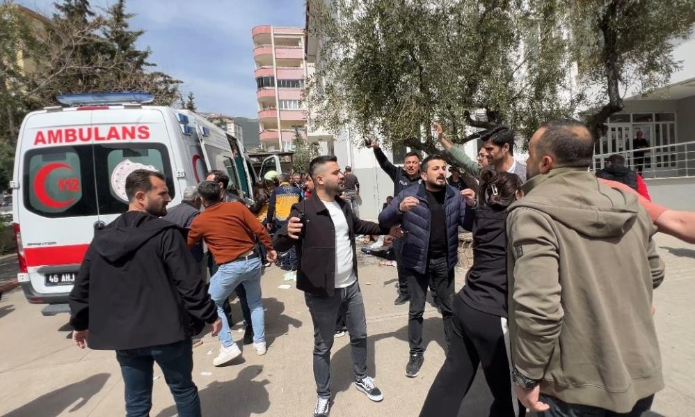 Kahramanmaraşta okula silahlı saldırı: 9 can kaybı