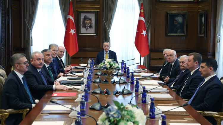 Cumhurbaşkanlığı Yüksek İstişare Kurulu sona erdi! Yazılı açıklama Terörsüz Türkiye ve ateşkes vurgusu