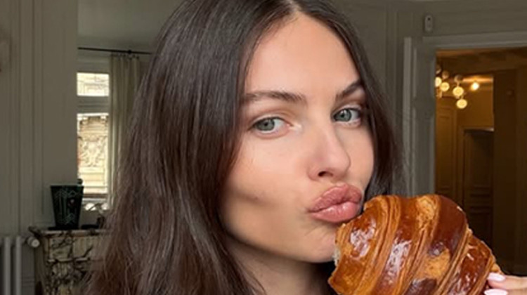 Küçükken çalışmaktan çocukluğunu yaşayamamıştı.... İki şirket batırdı ama şiir gibi güzelliği sayesinde şimdi 25 yaşında milyonlarla oynuyor