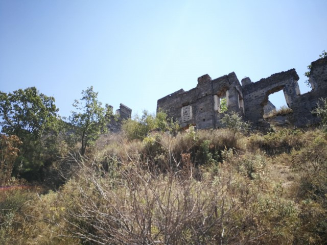 Türkiyenin en güzel yerlerinden biri UNESCOnun sembol ilan ettiği hayalet köy dronla görüntülendi