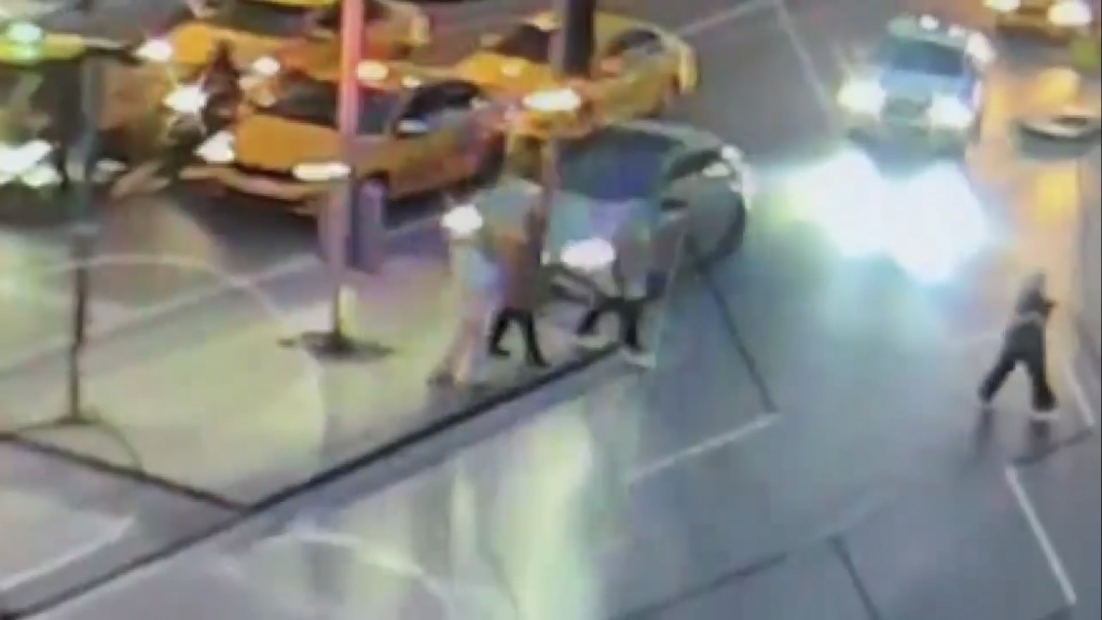 Şişli'de feci kaza: Mısırlı turist yoğun bakımda